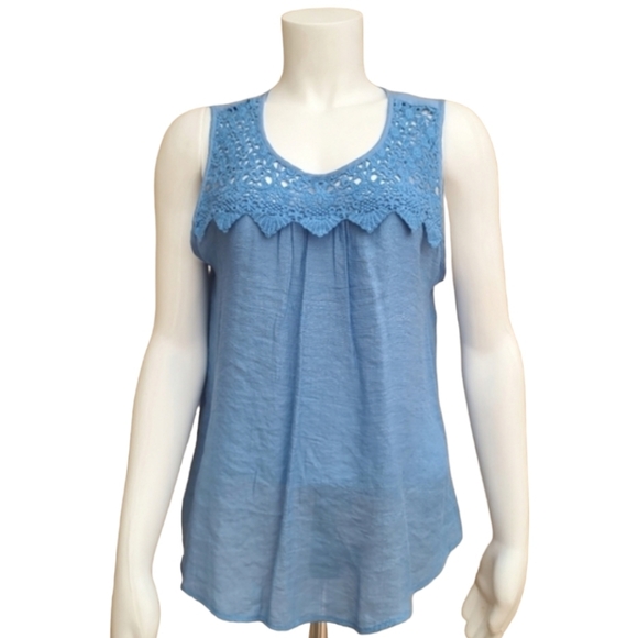 ACTIVE USA Blue Crochet Lace Tank Top M Sleeveless Tee Suit Shell Lightweight - Picture 2 of 10